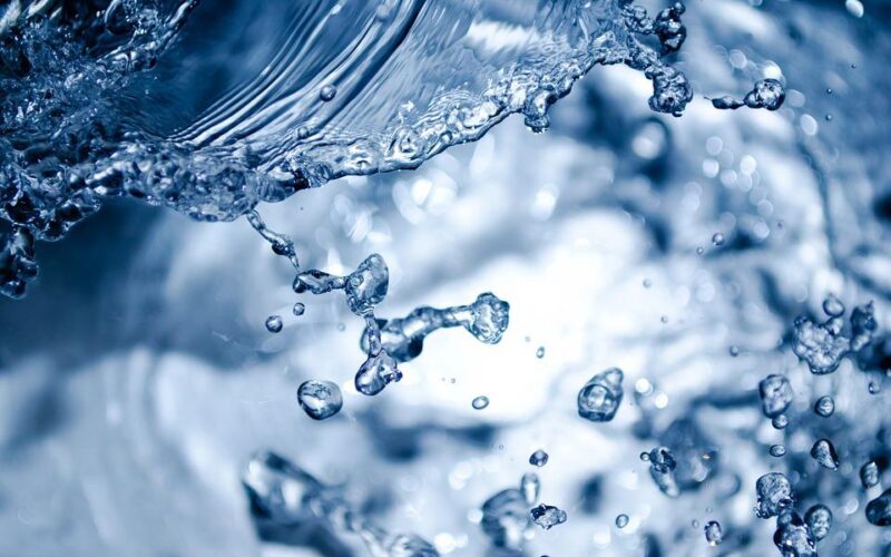 Jakou vodu vyrábí generátor vodíkové vody?