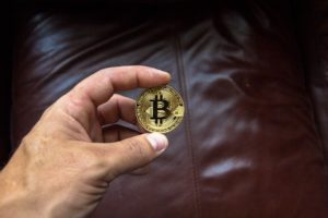 Chcete investovat do kryptoměn? Co byste měli předem vědět?